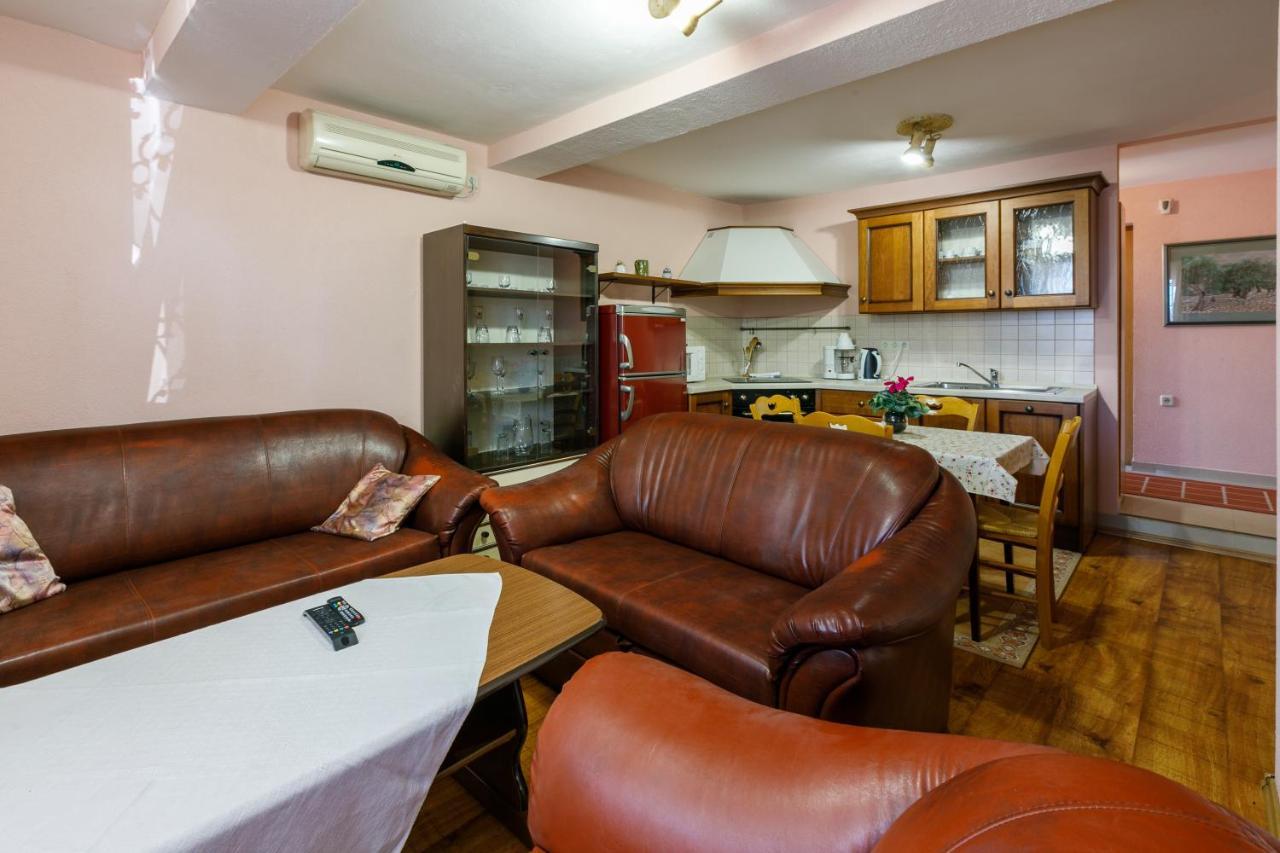 Apartment Eni Селце Экстерьер фото